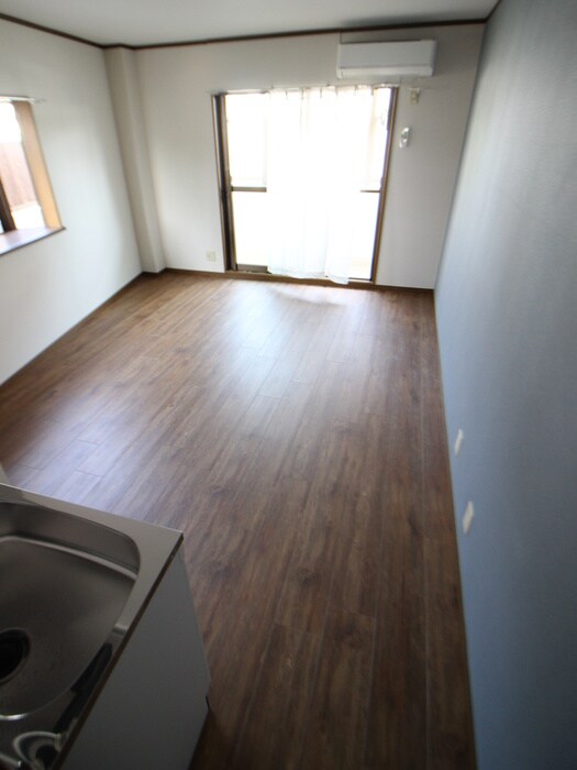 物件内観写真9　(居室)