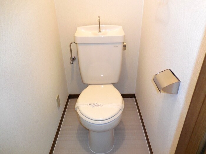 物件内観写真14　(トイレ)