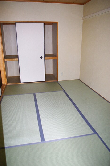 物件内観写真11　(内観写真)