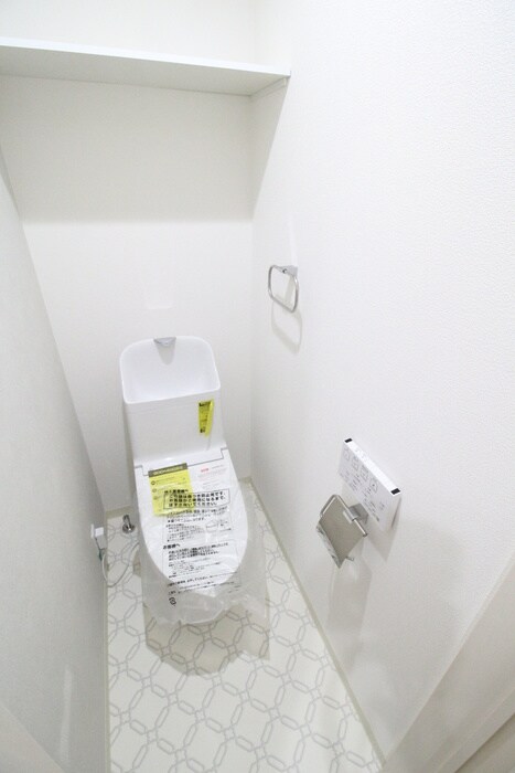 物件内観写真9　(トイレ)