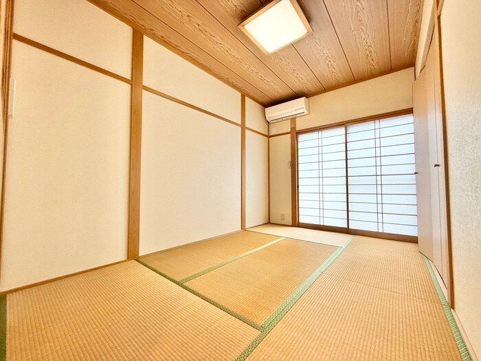 物件内観写真8　(居室)