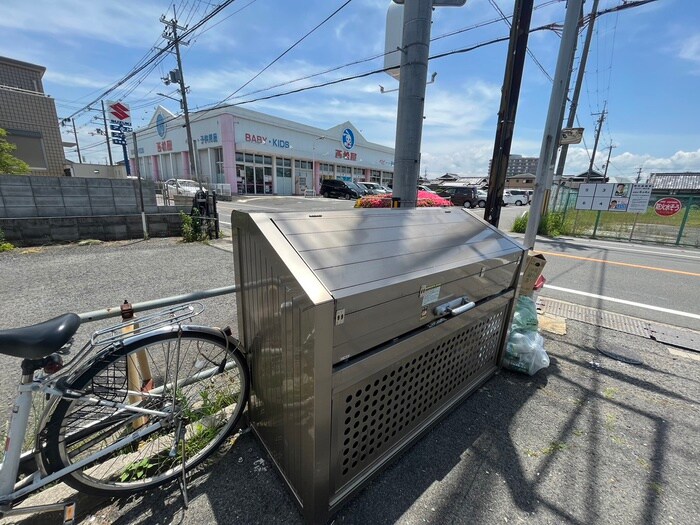 物件外観写真3　(建物設備)