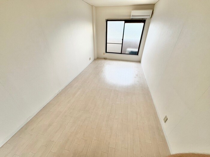 物件内観写真22　(居室)