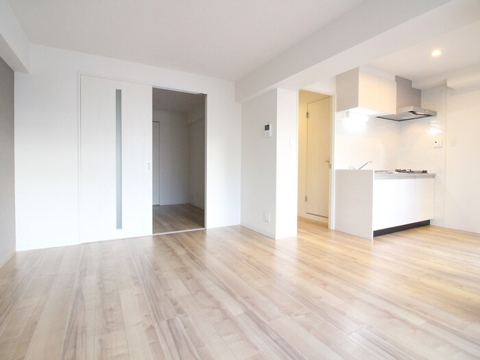 物件内観写真9　(居室)