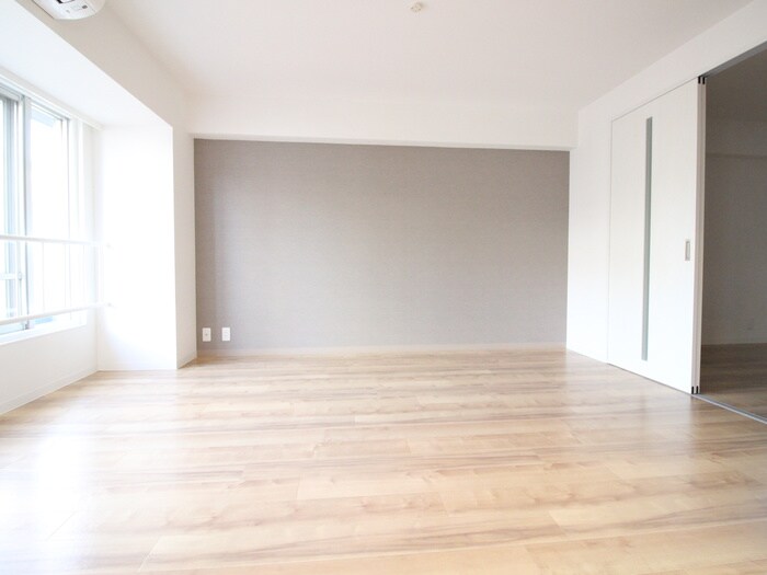 物件内観写真18　(居室)