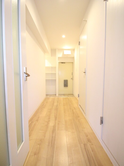 物件内観写真19　(廊下)