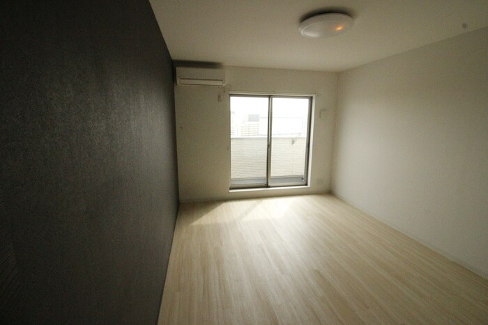 物件内観写真19　(居室)