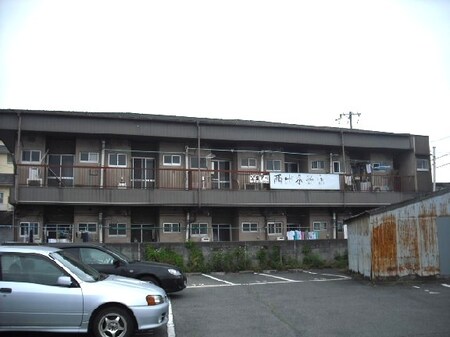 西出マンション外観写真