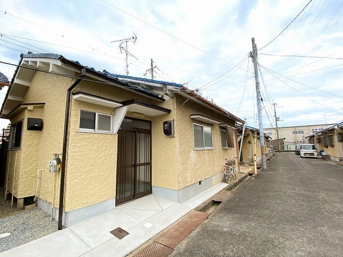 物件外観写真3　(外観写真)