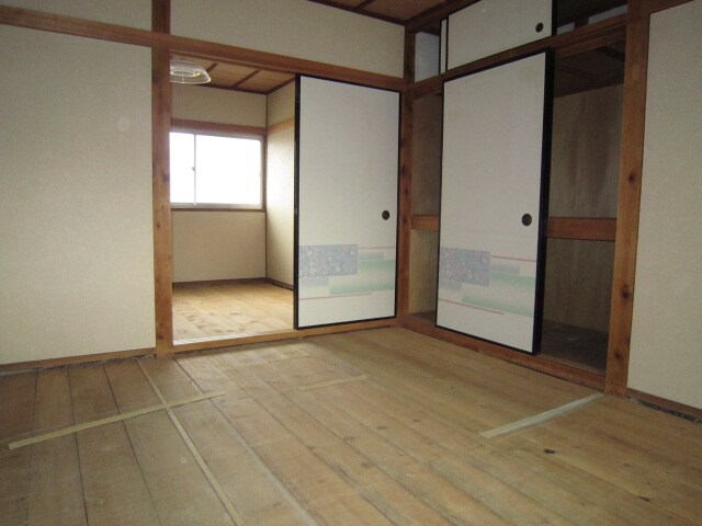 物件内観写真8　(居室)