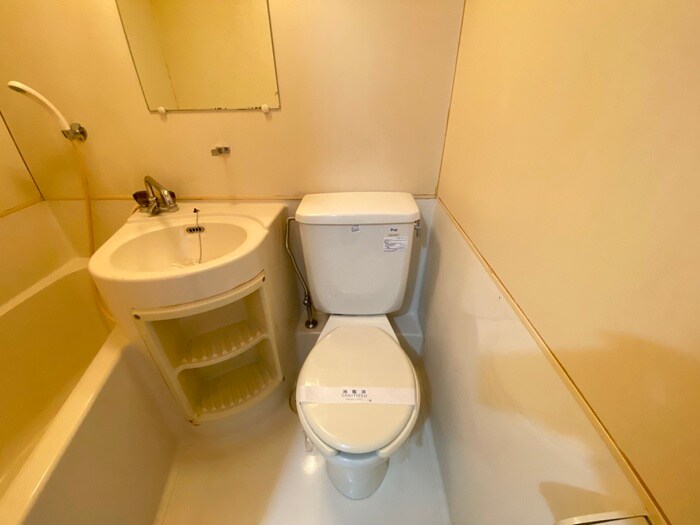 物件内観写真11　(トイレ)