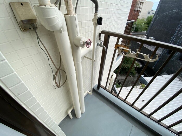 物件内観写真20　(洗濯機置場)