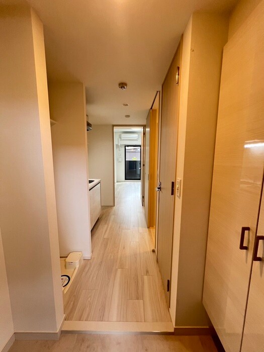 物件内観写真9　(廊下)