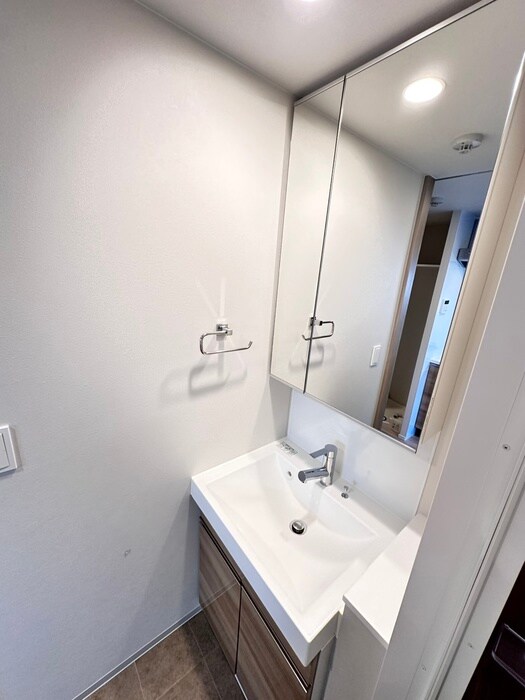 物件内観写真9　(洗面)