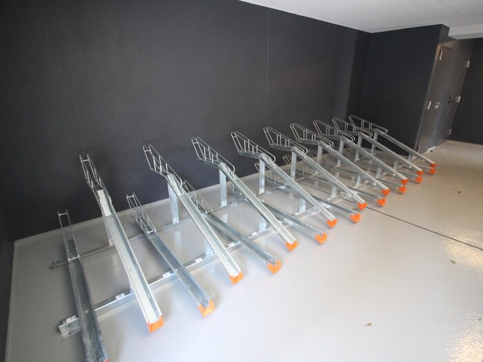 物件外観写真5　(駐輪場)