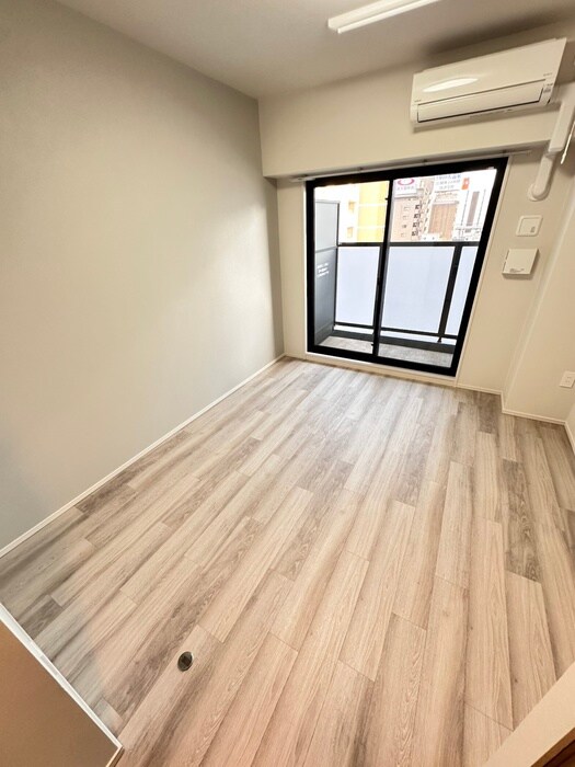 物件内観写真11　(居室)