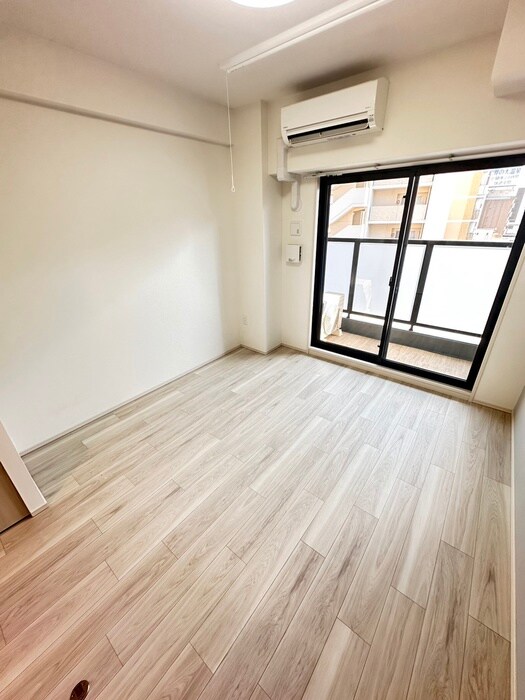 物件内観写真13　(居室)