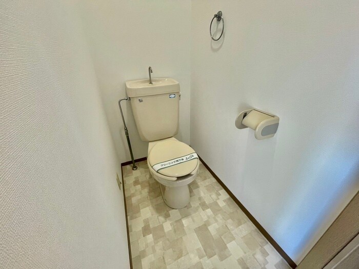 物件内観写真12　(トイレ)