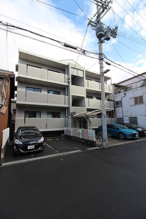 ＩＺコ－ト外観写真