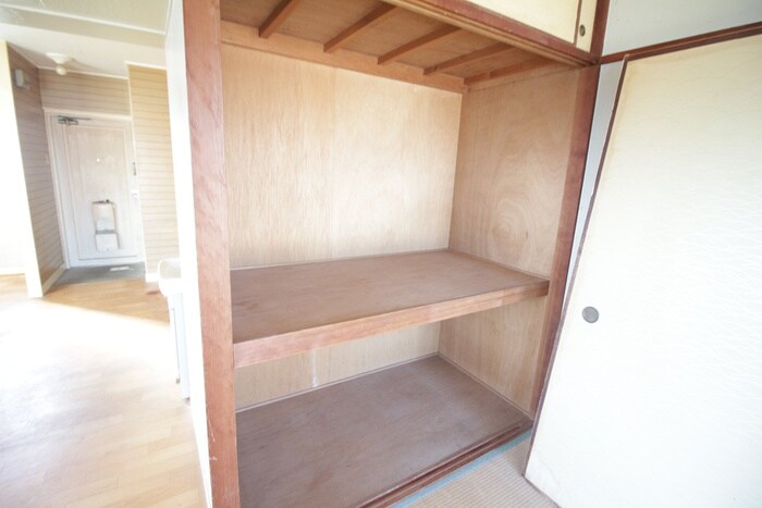 物件内観写真17　(収納)