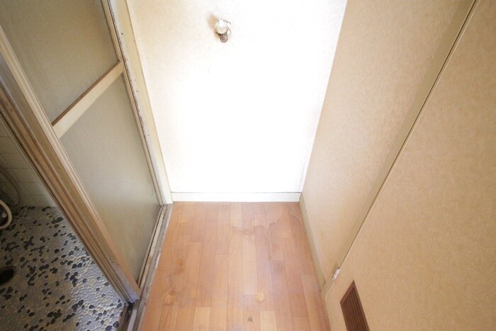 物件内観写真20　(洗濯機置場)