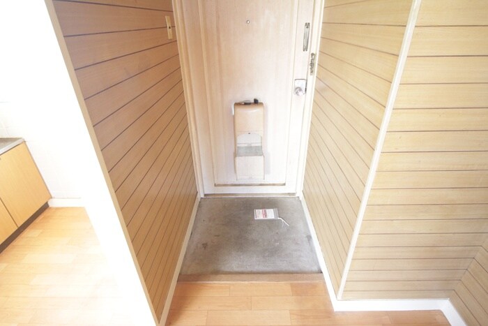 物件内観写真21　(玄関)
