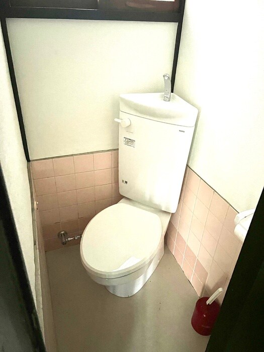 物件内観写真6　(トイレ)