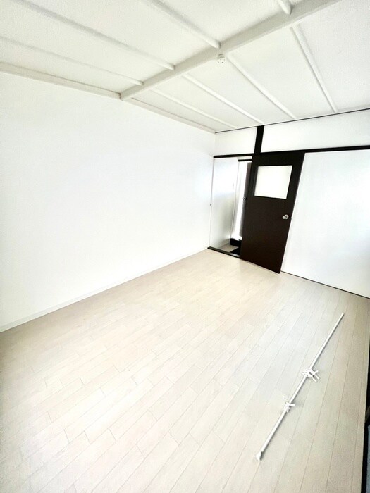 物件内観写真13　(居室)