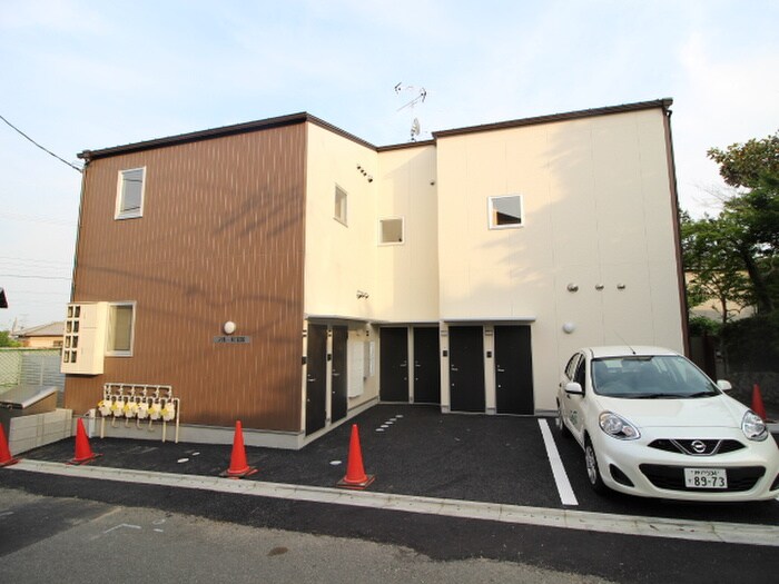 物件外観写真1　(外観写真)