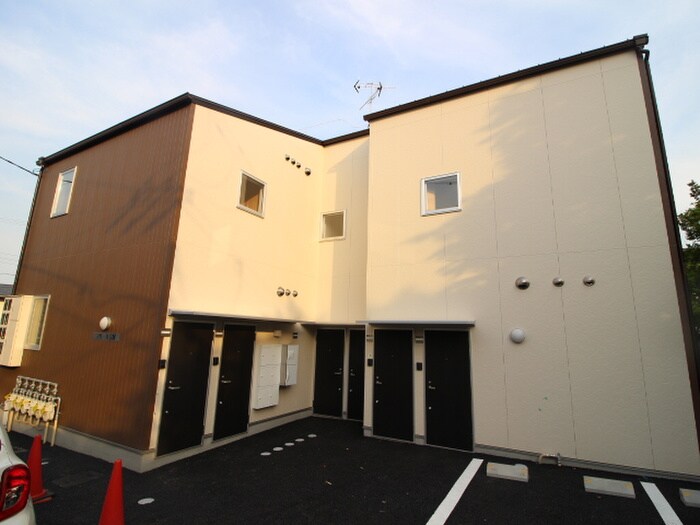 物件外観写真2　(外観写真)