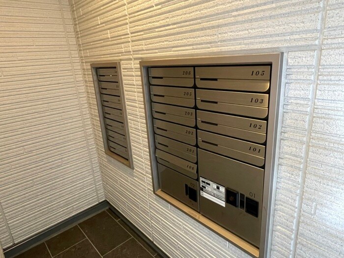 物件外観写真4　(建物設備)