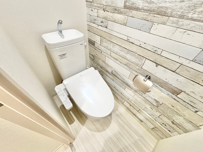 物件内観写真10　(トイレ)