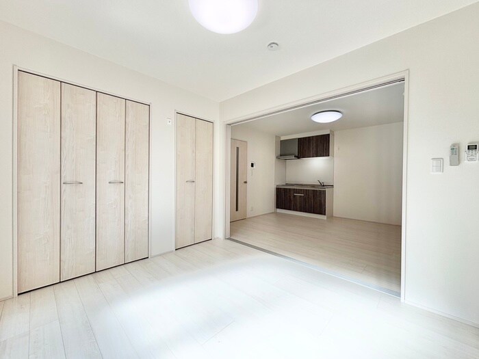 物件内観写真18　(居室)