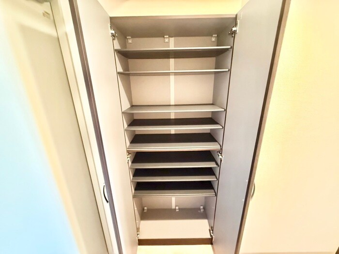 物件内観写真21　(靴箱)
