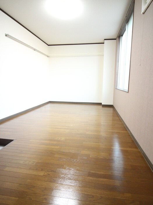 物件内観写真15　(居室)