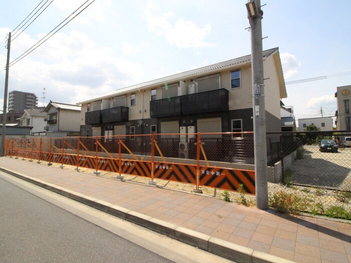 物件外観写真4　(外観写真)