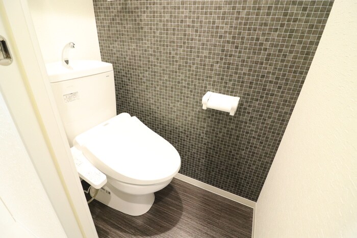 物件内観写真14　(トイレ)