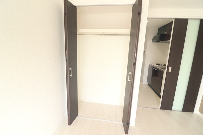 物件内観写真15　(収納)