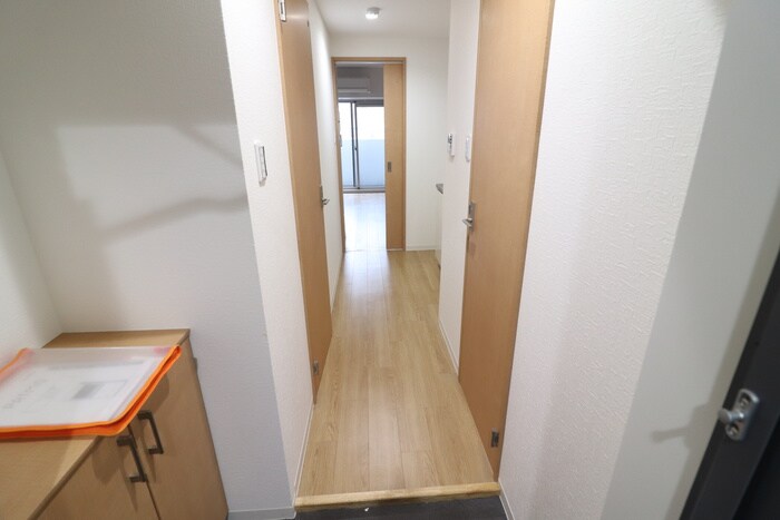 物件内観写真19　(廊下)