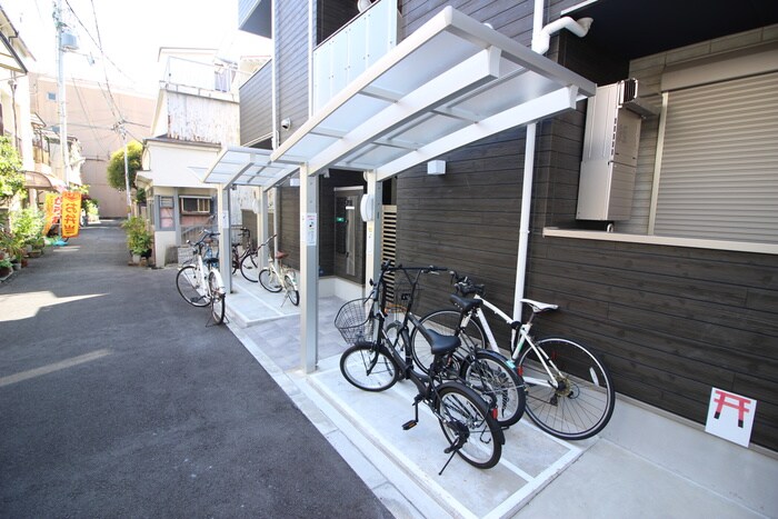 物件外観写真6　(駐輪場)