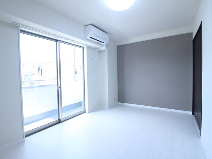 物件内観写真7　(居室)