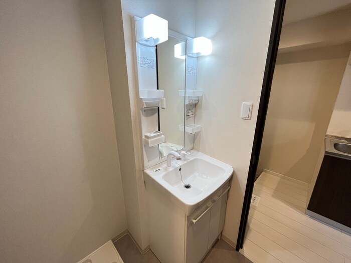 物件内観写真13　(洗面)