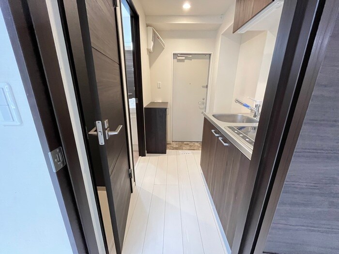 物件内観写真20　(廊下)