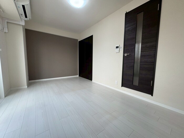 物件内観写真22　(居室)