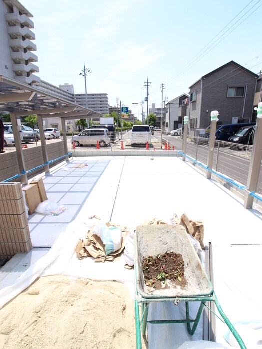 物件外観写真6　(駐輪場)