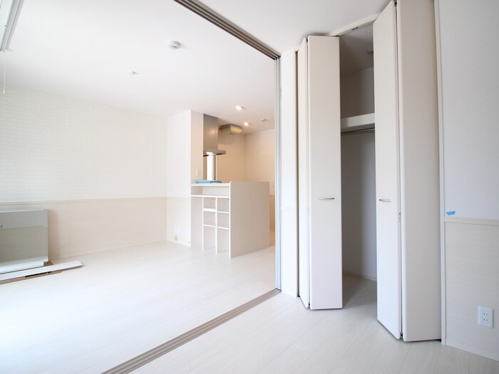 物件内観写真16　(居室)