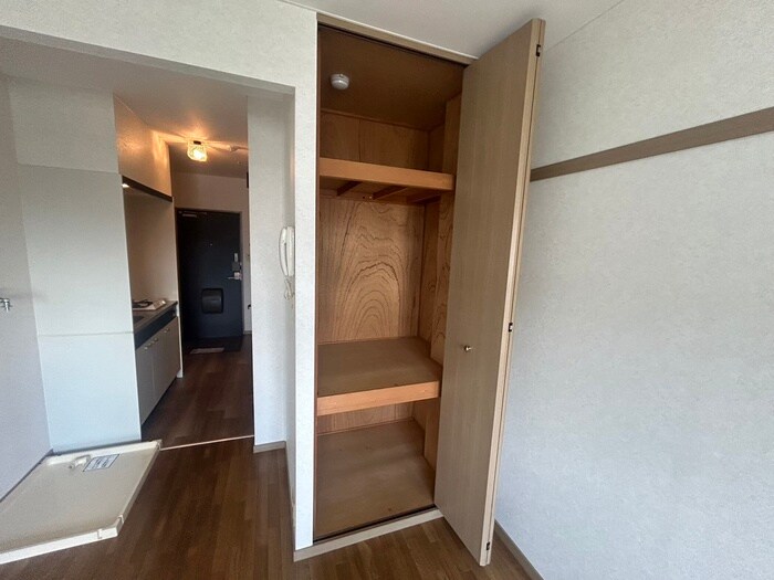 物件内観写真14　(収納)