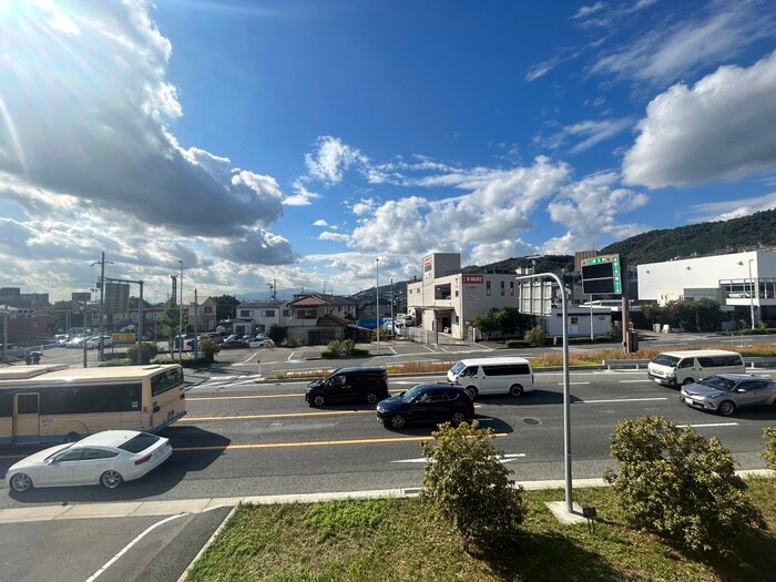 物件内観写真17　(室内からの展望)