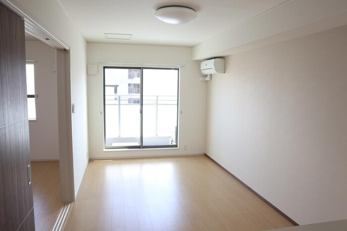 物件内観写真5　(居室)