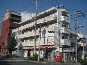 ライフかも外観写真